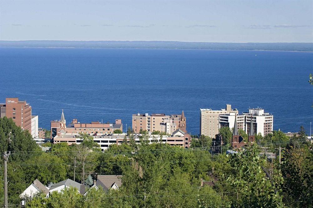Sheraton Duluth Hotel Exterior foto