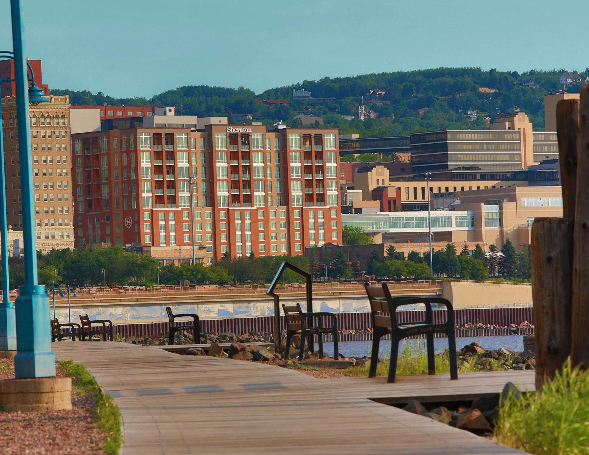 Sheraton Duluth Hotel Exterior foto