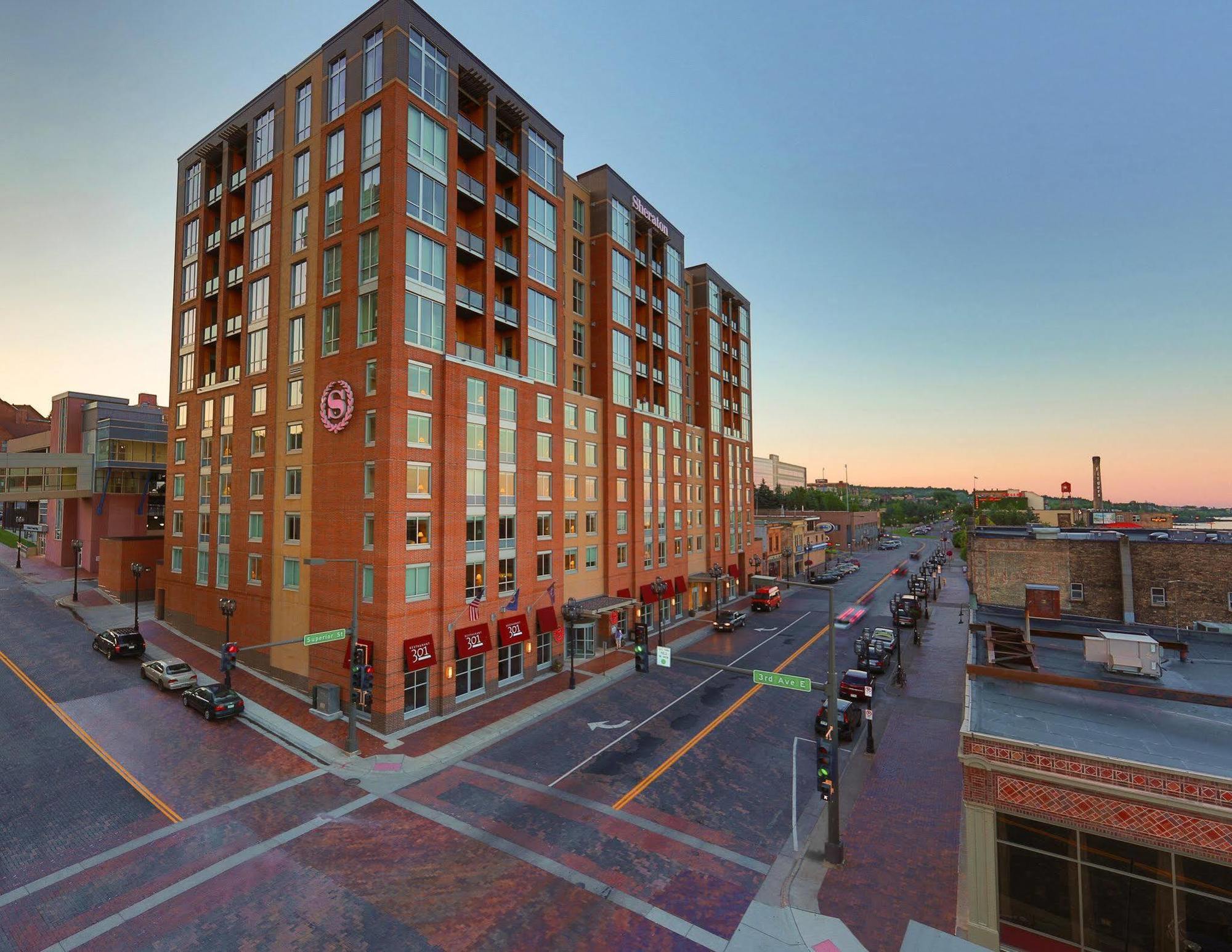 Sheraton Duluth Hotel Exterior foto